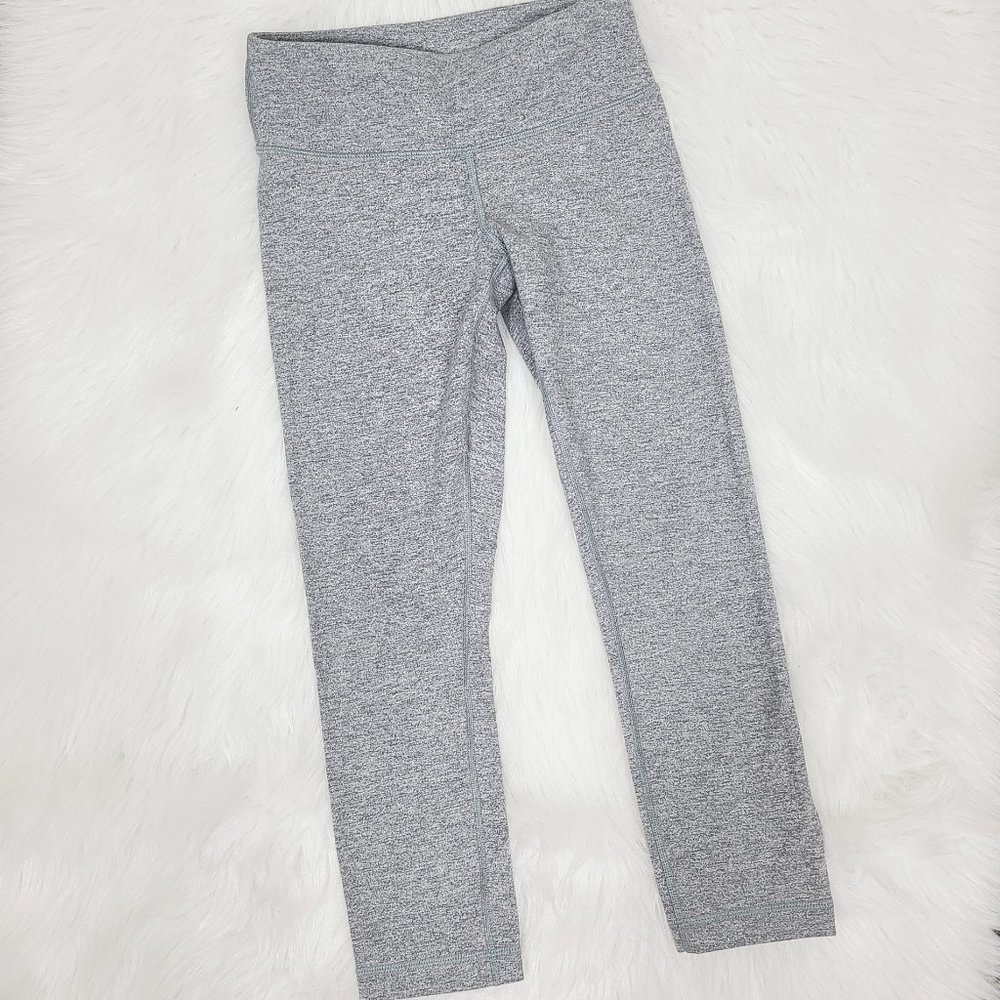 Lululemon Heather Gray Cropped Leggings - Picture 1 of 5